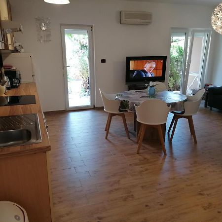 Apartman Ilaria Medulin Exterior foto